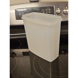 Vintage Tupperware Large Sheer Cereal Keeper Container 20 cup # 1588-2 No Lid